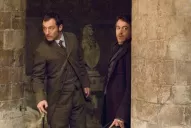 Holmes usa más los puños y menos el cerebro
