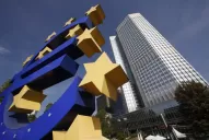El BCE ve signos de estabilización, pero EEUU no le dará un dólar más al FMI  