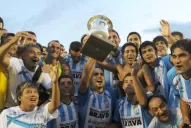 Atlético se embriagó de alegría con la Copa LA GACETA