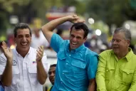 Chávez y Capriles, entre asesinatos y promesas