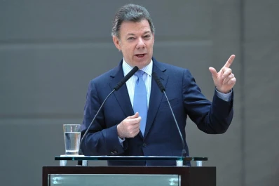 El presidente Santos confirmó que tiene un tumor cancerígeno