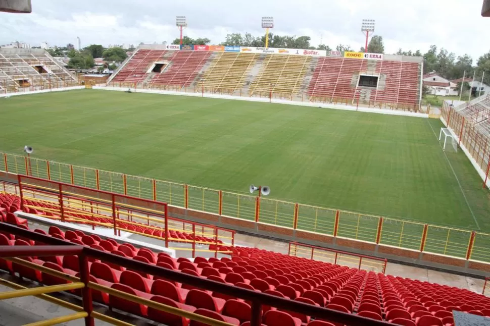 MODERNO. El estadio Centenario de Sarmiento cumple con todos los requisitos que exige la AFA para partidos internacionales. TELAM