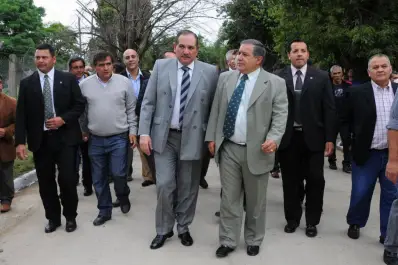 El PE evalúa usar plata de la Caja para pagar el aguinaldo
