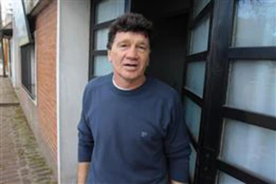 Ingresó a robar en la casa de un ex boxeador y lo molieron a golpes