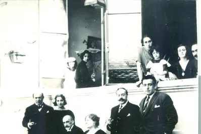 Renace 25 de Mayo 471