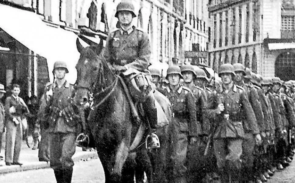 LIGADO AL REGIMEN. Hugo Boss confeccionó prendas militares durante el nazismo. FOTO TOMADA DE ABC.ES