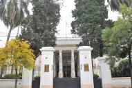 Desde 2003 cae el número de egresados de la UNT