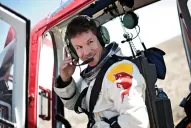 Felix Baumgartner intentará, mañana, hacer el primer salto estratosférico