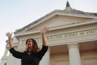 Según una encuestadora, cae la imagen positiva de Cristina Fernández