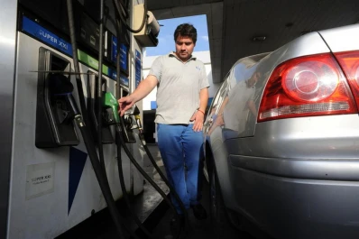 La YPF estatizada aplica su segundo aumento