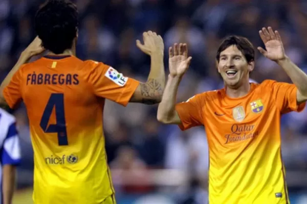 Messi facturó por triplicado en el triunfo espectacular del Barsa sobre La Coruña