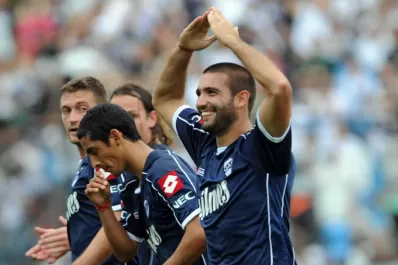 Quilmes se despertó ante River