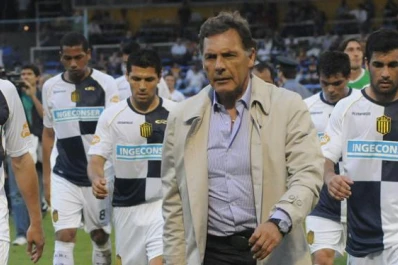 Central sigue a la deriva