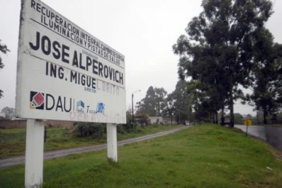 El bloque alperovichista quiere cerrarle las puertas a Brito