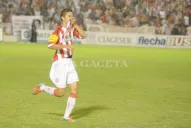 Luego de la victoria santa, alegría total en el vestuario