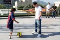 Messi cumplió el sueño de un niño sin pies