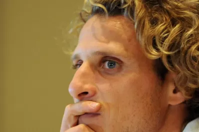 Forlán se ve lejos de Independiente