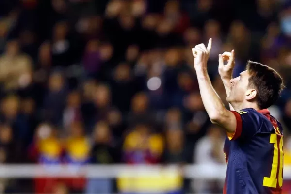 Messi quebró la barrera de los 300 goles en Barcelona