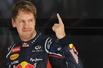 Vettel ganó en India y sigue como líder de la Fórmula 1