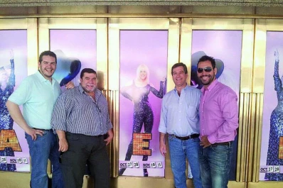 Fra Tenori volvió loco al público de Valeria Lynch