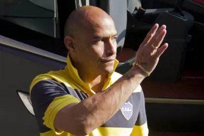 Clemente, enojado con Falcioni: cuando estaba Riquelme todo era distinto