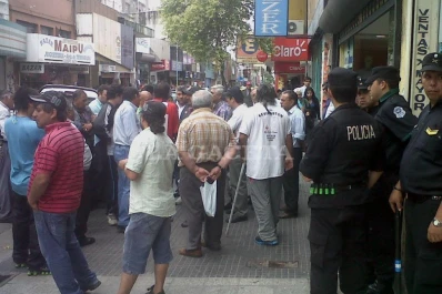 A los ambulantes les prohibieron pisar la Maipú