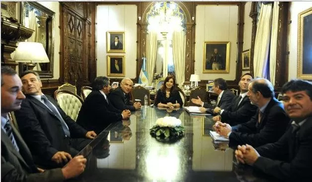 HACE UNA SEMANA. El miércoles pasado, la Presidenta se reunió con intendentes de Códoba; fue una de sus últimas actividades. FOTO DE PRESIDENCIA.GOV.AR