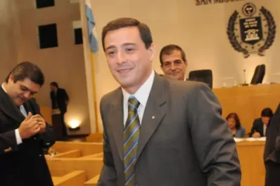 La comisión de Hacienda del Concejo se reúne mañana para tratar la titularización de 300 docentes