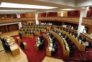 El oficialismo aprobó dos leyes sobre obras públicas