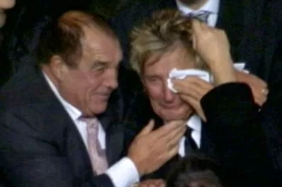 Rod Stewart lloró por el triunfo de Celtic sobre Barça
