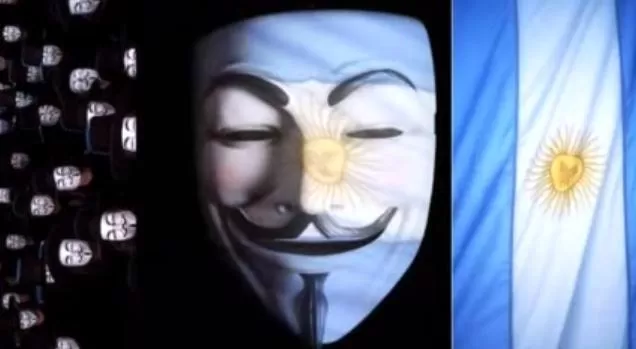 AMENAZA. Anonymous atacará webs del gobierno por el 8N. CAPTURA DE VIDEO