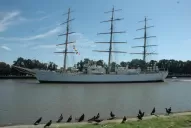 La tripulación de la Fragata Libertad resistió con armas el traslado del buque