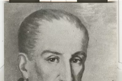 Con inhumano frenesí