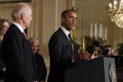 Obama insiste en aumentar los impuestos a los más ricos