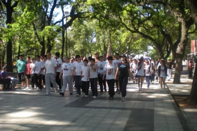 Recordaron a Iván Senneke con una maratón