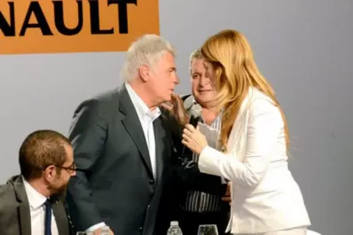 Duro cruce entre De la Sota y la ministra Giorgi en un acto en Córdoba
