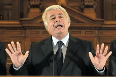 De la Sota respondió las críticas oficialistas y volvió a exigir diálogo