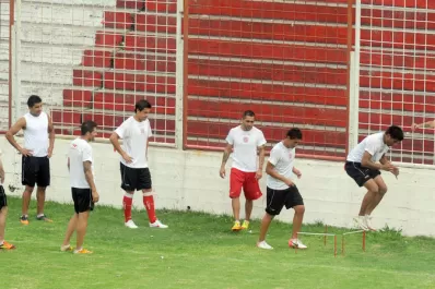El santo recibirá el jueves a Famaillá