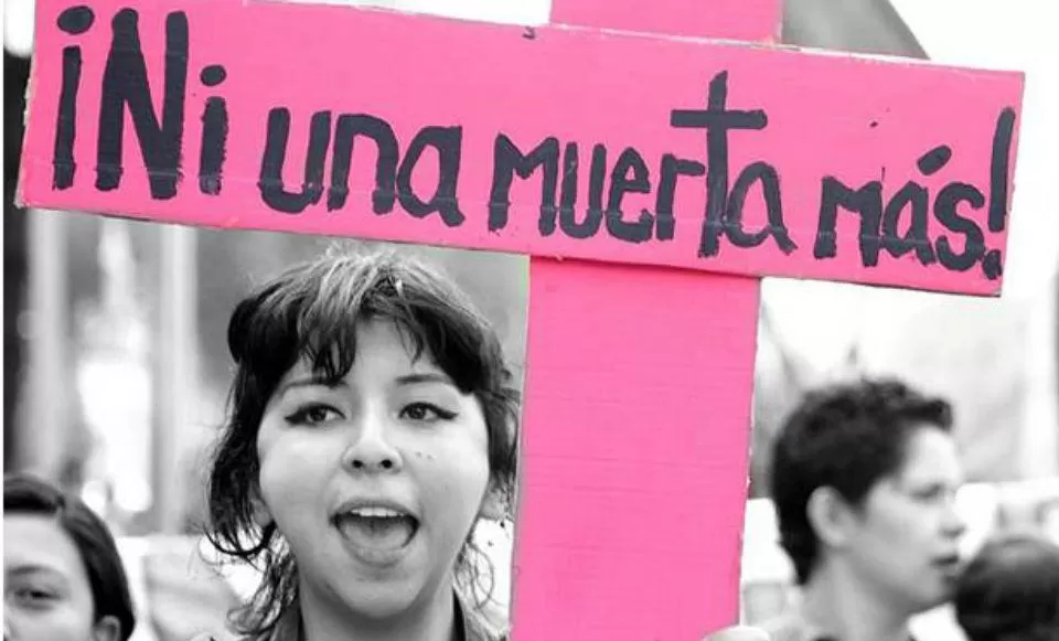 CAMPAÑA. Los femicidios aumentaron en un 22% en los últimos tres años y se convirtieron en uno de los principales problemas sociales de Argentina. FOTO TOMADA DE VOCESENREBELDIA.BLOGSPOT.COM.AR