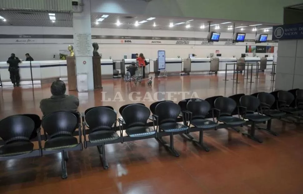 SIN ACTIVIDAD. Pese al paro, el aeropuerto tucumano está operable. ARCHIVO LA GACETA