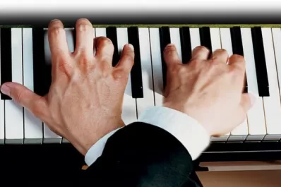 Las digitaciones veloces pueden afectar las manos del músico