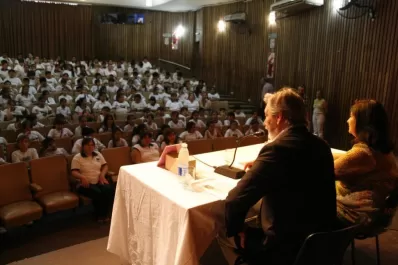 La ciudad de los duendes, un libro infantil y tucumano