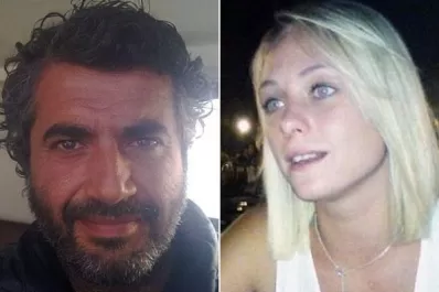 Navegó meses para conquistar a una chica y ella lo hizo deportar