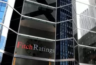Fitch le bajó la nota al país