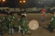 Aseguran haber fotografiado un niño fantasma durante un partido de fútbol