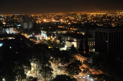 El Gobierno sorprende con un aumento de la tarifa de la luz