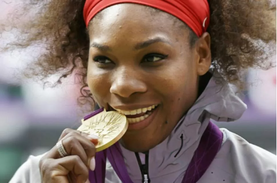 GANADORA. Serena además se quedó con la medalla de oro de singles femenino en los Juegos Olímpicos. LA GACETA / ARCHIVO