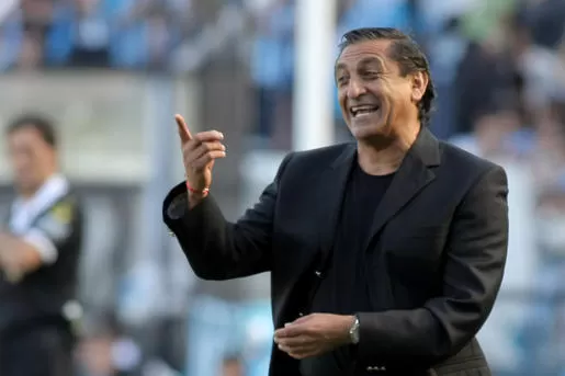 SIEMPRE FELIZ. Ramón Díaz aseguró que el club contratará tres refuerzos de jerarquía. (DyN)