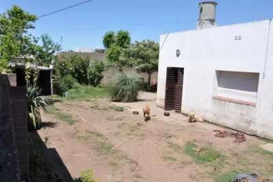 A la víctima le daban agua con orina y estaba desnutrida