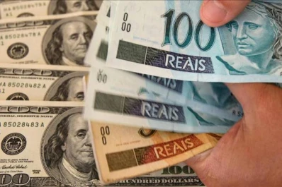 El peso se devaluó 1,51% en noviembre